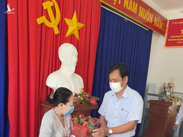5 cụ bà neo đơn gom hết tiền hậu sự ủng hộ chống dịch, chống hạn - Ảnh 1.