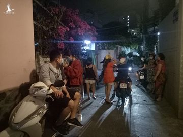 Thầy giáo Tây cầm bảng 'giúp tiền': 'Người Việt quá nhân từ; tôi ổn, xin không nhận nữa!' - ảnh 3