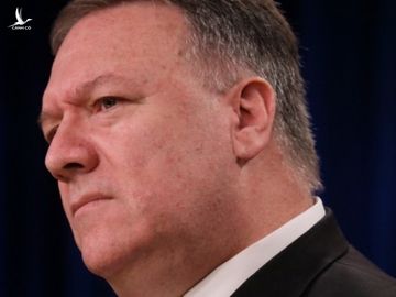 Ngoại trưởng Mỹ Mike Pompeo trong cuộc họp báo ở Nhà Trắng hôm 7/4. Ảnh: AFP. 