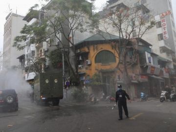 Cựu đại sứ Pháp: Việt Nam dùng quân đội Nho giáo ngăn quân thù corona - Ảnh 1. Cựu đại sứ Pháp: Việt Nam dùng quân đội Nho giáo ngăn quân thù corona - Ảnh 1.