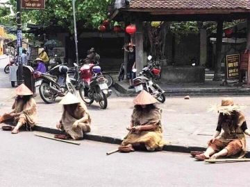 Nhóm người hóa trang ăn xin ở Hội An xin lỗi cộng đồng - 2