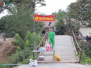 luy thep bien phong chong dich tuyen bien gioi tay nam hinh 14