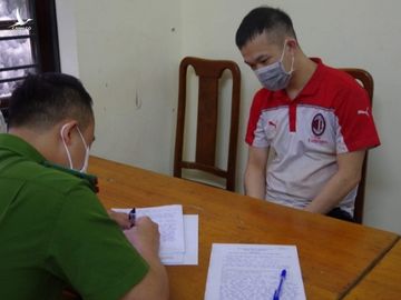 Nu hieu pho cao dang bi sat hai khi o nha nguoi tinh hinh anh 1 z1839514829138_657988233f5ad0b0d0fc41028b4ff097.jpg