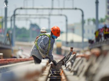 Metro so 1 gap rut hoan thien don doan tau dau tien chay thu nghiem hinh anh 3 depot_long_binh_Zing_23.jpg