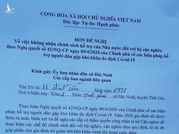 Lá đơn soạn sẵn của Trưởng thôn Hạnh Phúc, xã Hải Ninh, huyện Tĩnh Gia đưa cho chủ hộ ký. Ảnh: Lê Hoàng.