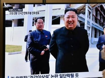 Tin tức về sự trở lại của lãnh đạo Triều Tiên Kim Jong-un xuất hiện trên truyền hình Hàn Quốc (Ảnh: AFP)