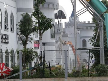 Công viên nước Thanh Hà 'mọc' không phép, ai phải chịu trách nhiệm? - ảnh 1