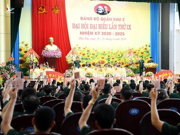 thieu tuong trinh van quyet giu chuc bi thu dang uy quan khu 2 hinh 3