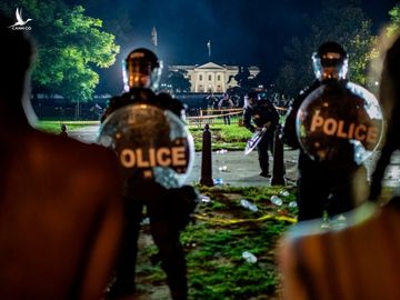 Bão biểu tình có thể cản bước ông Trump tái đắc cử - 1