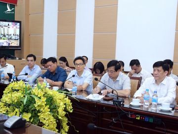 Phó thủ tướng Vũ Đức Đam: Dùng công nghệ xét nghiệm để tìm ra nguồn bệnh nhanh nhất - Ảnh 1.