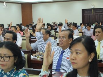 TP.HCM sẽ thu phí ô tô vào trung tâm giai đoạn 2021-2025 - ảnh 1