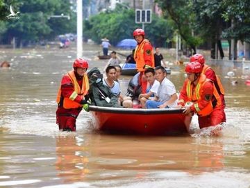 Hơn 400 con sông vượt mức báo động, Trung Quốc căng mình ứng phó