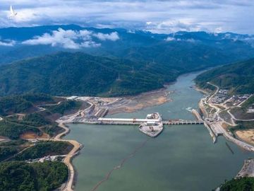 Dự án thủy điện Xayaburi của Lào trên dòng sông Mekong. Ảnh: AFP.