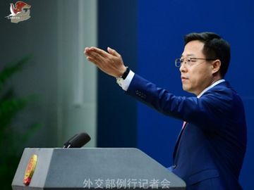 Trung Quốc trả đũa, siết chặt kiểm soát 4 cơ quan truyền thông lớn của Mỹ Trung Quốc trả đũa, siết chặt kiểm soát 4 cơ quan truyền thông lớn của Mỹ