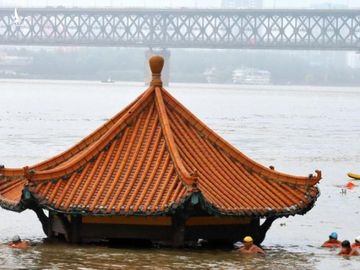 Dịch bệnh chưa qua, thiên tai đã tới: TQ "trọng thương" sau hàng loạt thảm họa tự nhiên Dịch bệnh chưa qua, thiên tai đã tới: TQ "trọng thương" sau hàng loạt thảm họa tự nhiên