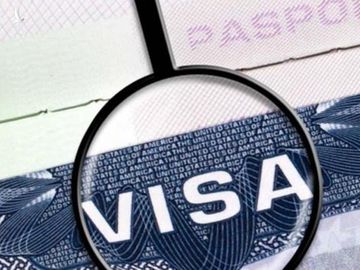 ĐSQ Mỹ tại Việt Nam sắp mở cửa trở lại, không cấp visa cho diện học trực tuyến - 1