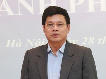 dinh chi chuc vu ong Nguyen Duc Chung anh 1