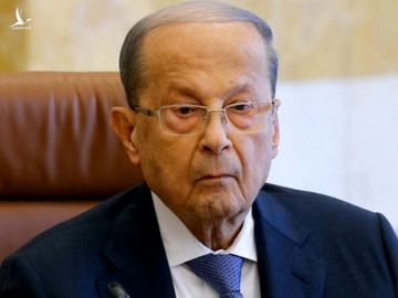 Tổng thống Lebanon Michel Aoun chủ trì phiên họp nội các tại dinh Baabda hồi tháng 10/2019. Ảnh: Reuters.