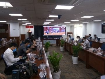 Thủ tướng Nguyễn Xuân Phúc: EVFTA không có chỗ cho DN thiếu kiên trì, hàng hóa kém chất lượng - Ảnh 2.