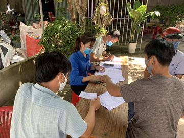 TT-Huế cử 40 bác sĩ, điều dưỡng viên chi viện cho Đà Nẵng phòng, chống COVID-19 - ảnh 2
