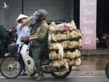 Hải Dương xét nghiệm Covid-19 cho toàn bộ người dân trong vùng cách ly - ảnh 2