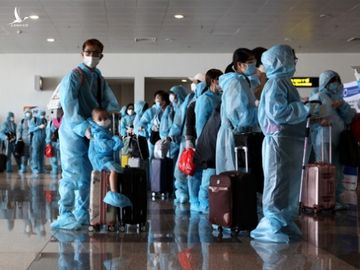 Chuyến bay quốc tế thường lệ đầu tiên chở khách từ Hàn Quốc về Việt Nam - Ảnh 2.