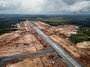 Sân bay tại dự án Dara Sakor /// Ảnh chụp màn hình The New York Times