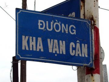 Đường Kha Vạn Cân ở quận Thủ Đức đang bị đặt sai. Ảnh: Hữu Công