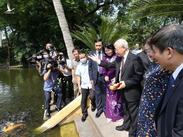 Lòng dân và thước đo giá trị của Đảng cầm quyền