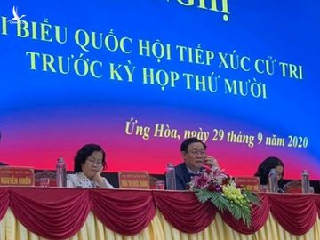 Cử tri kêu mắc kẹt 2,7 tỷ đồng, Bí thư Hà Nội gọi điện giải quyết ngay