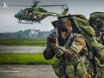 Lính Ấn Độ được phép nổ súng và nhận lời khuyên "đừng tin vào lời nói" của Trung Quốc Lính Ấn Độ được phép nổ súng và nhận lời khuyên "đừng tin vào lời nói" của Trung Quốc