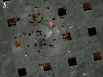  Google Earth phát hiện bí mật quân sự Trung Quốc muốn che giấu ở sa mạc Gobi? - Ảnh 4.