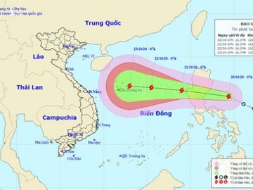 Áp thấp nhiệt đới đã mạnh thành bão, vào Biển Đông sáng mai - Ảnh 1.