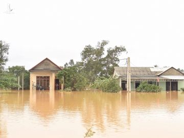 mua lu lich su o Hue, Quang Tri anh 2