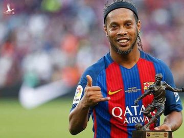 Ronaldinho dương tính với COVID-19 - Ảnh 1. Ronaldinho dương tính với COVID-19 - Ảnh 1.