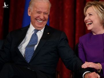 Vì sao nhiều cử tri từng “quay lưng” với bà Clinton quay sang ủng hộ Biden? - 1