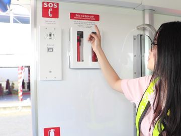 Trải nghiệm tiện ích bên trong đoàn tàu metro hiện đại tuyến Bến Thành - Suối Tiên - ảnh 10