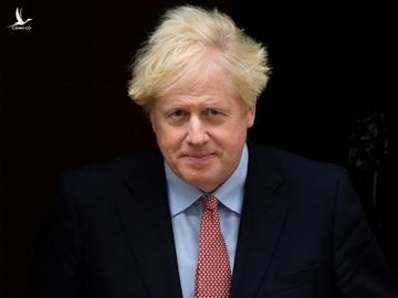 Thủ tướng Anh Boris Johnson tại phố Downing hôm 6/10. Ảnh: Reuters.