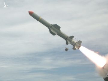 Tên lửa diệt hạm Harpoon được Mỹ phóng trong một cuộc diễn tập năm 2016. Ảnh: US Navy.