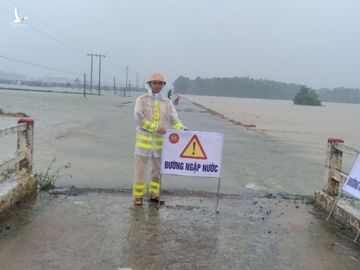 Hà Tĩnh đề nghị rà soát khẩn nơi đóng quân của lực lượng vũ trang, sơ tán dân vùng nguy hiểm - Ảnh 8.