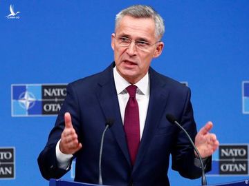 Tổng thư ký NATO Jens Stoltenberg tuyên bố cần xây dựng lại chiến lược để đối phó sự trỗi dậy của Trung Quốc (Ảnh: Deutsche Welle).