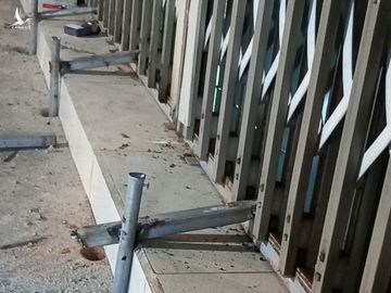 Căng mình trước bão số 9 - Ảnh 2. Căng mình trước bão số 9 - Ảnh 2.