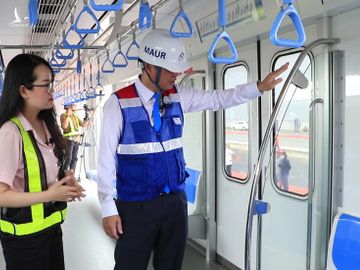 Trải nghiệm tiện ích bên trong đoàn tàu metro hiện đại tuyến Bến Thành - Suối Tiên - ảnh 6