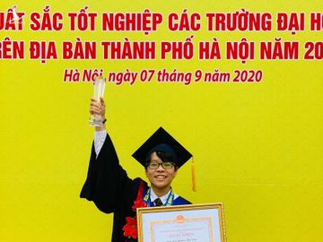 Thủ khoa 2 lần trượt đại học, bỏ dở sư phạm để tìm lối đi riêng