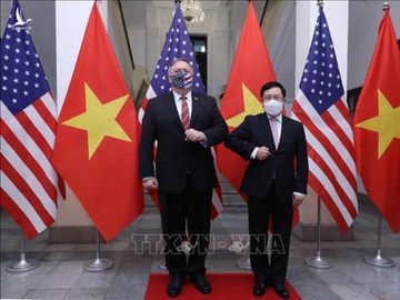 Phó Thủ tướng, Bộ trưởng Ngoại giao Phạm Bình Minh hội đàm với Ngoại trưởng Mỹ Mike Pompeo - Ảnh 6.