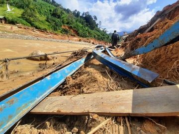 Cận cảnh ngôi làng bị lũ quét ‘xóa sổ’ trong vài phút ở Quảng Nam - ảnh 10