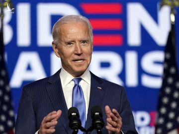 Bị chính quyền Trump làm khó, ông Biden tự gây quỹ chuyển giao quyền lực - 1