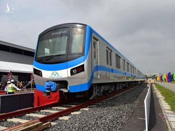 Đề xuất bổ sung tính năng điện thoại thanh toán thay vé metro