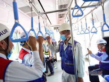 Đề xuất bổ sung tính năng điện thoại thanh toán thay vé metro