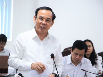 Bí thư Thành ủy TP.HCM Nguyễn Văn Nên tại buổi làm việc với Quận ủy Q.3 sáng 26.11 /// Ảnh: Sỹ Đông